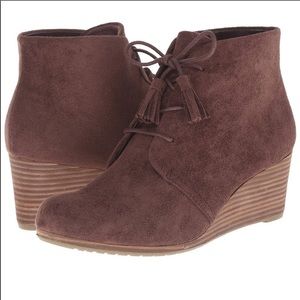 Dr. Scholl’s | Dakota Wedge Booties | Dark Brown
